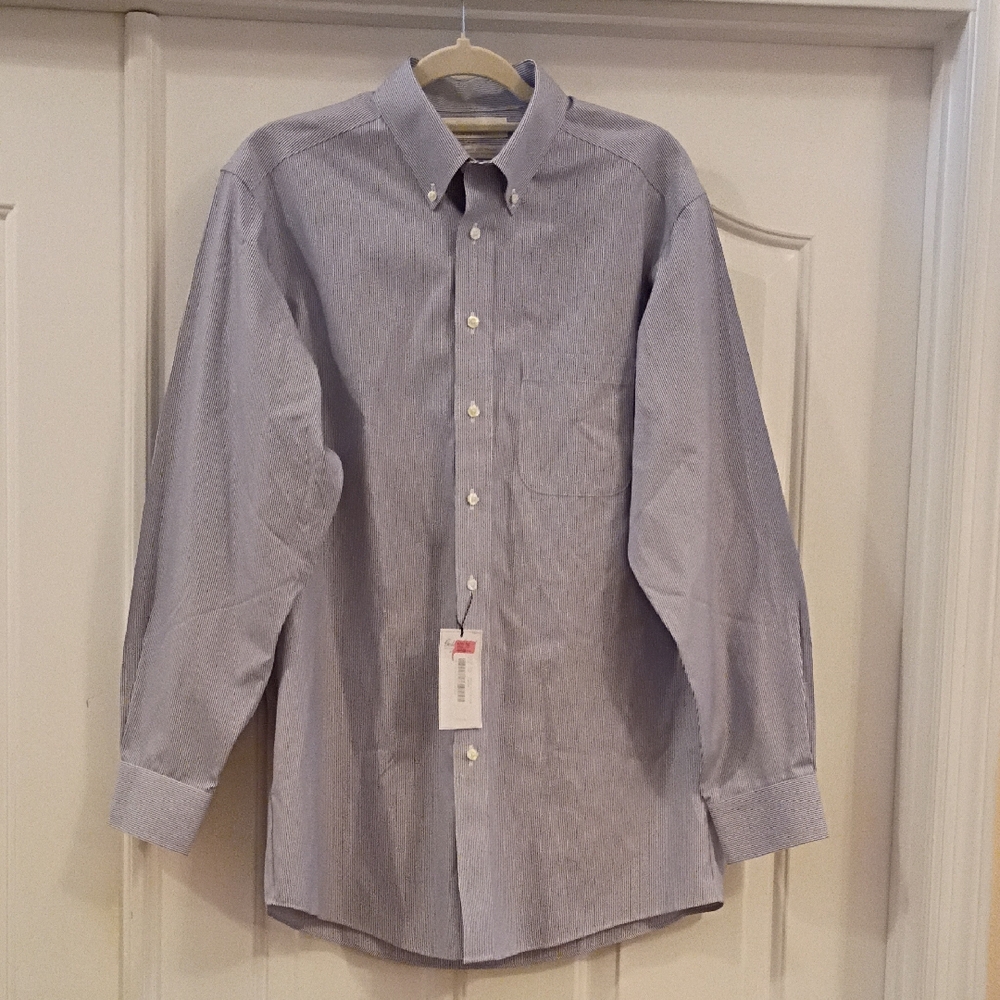 Roundtree & Yorke Men's Blue Striped Dress Shirt